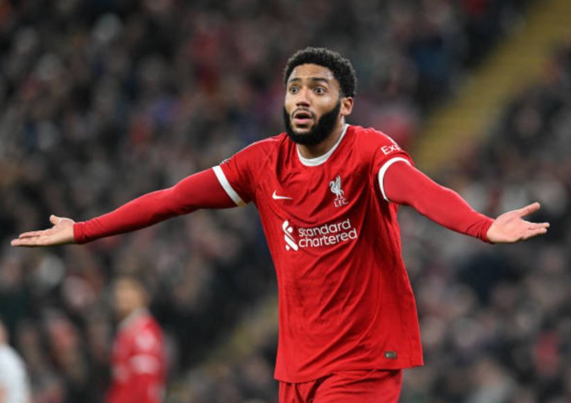 Gomez có tương lai bất định tại Liverpool.